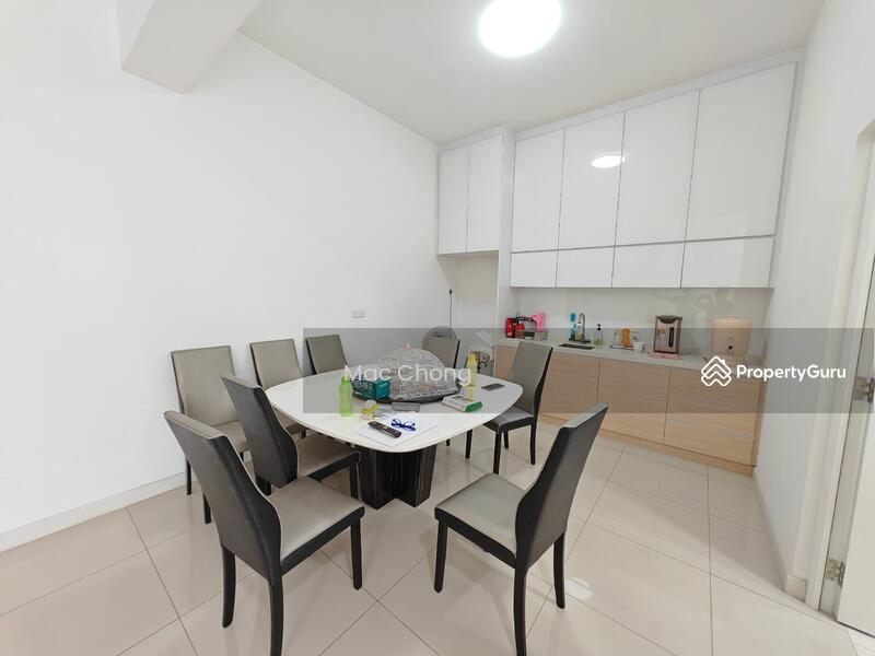 Untuk Dijual - [25x85] [BIG Townhouse] [2,442 Sqft] @ Ridgefield Residences Tropicana Heights Kajang